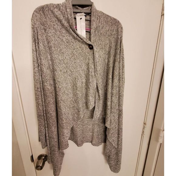New grey super‎ soft asymmetrical cardigan - Picture 1 of 10